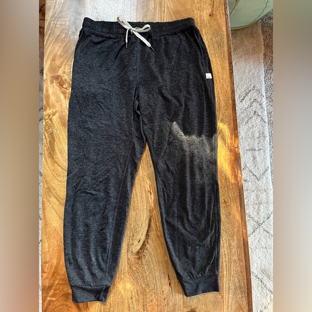 Vuori Women's Performance Joggers - Charcoal Heather Size Small